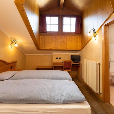 Hotel La Pastorella Livigno Eksteriør billede