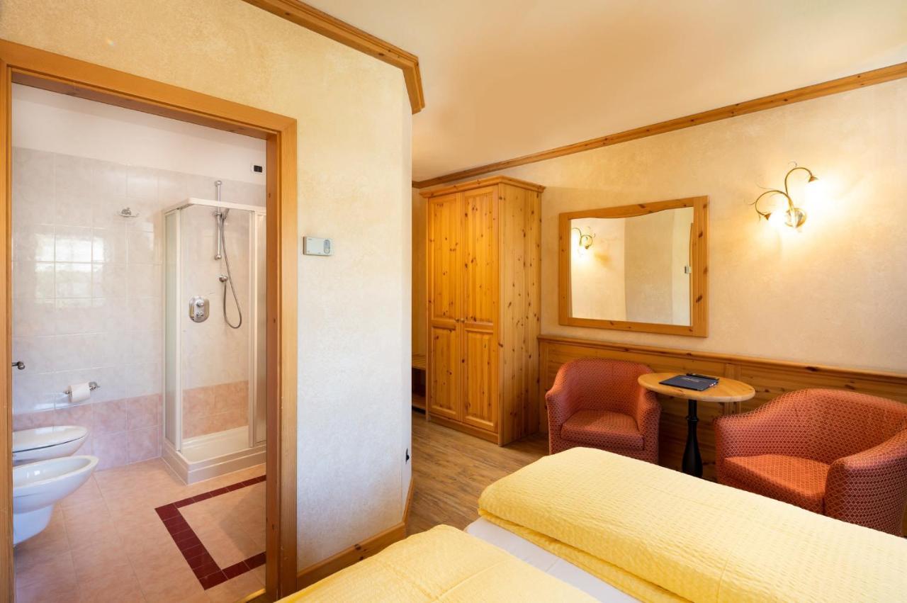 Hotel La Pastorella Livigno Eksteriør billede