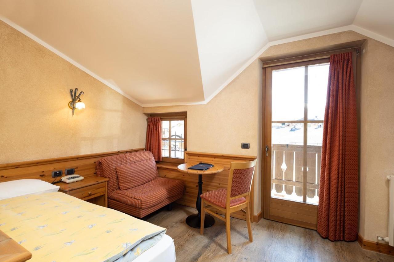 Hotel La Pastorella Livigno Eksteriør billede