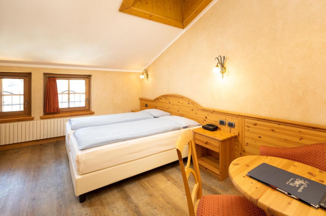 Hotel La Pastorella Livigno Eksteriør billede