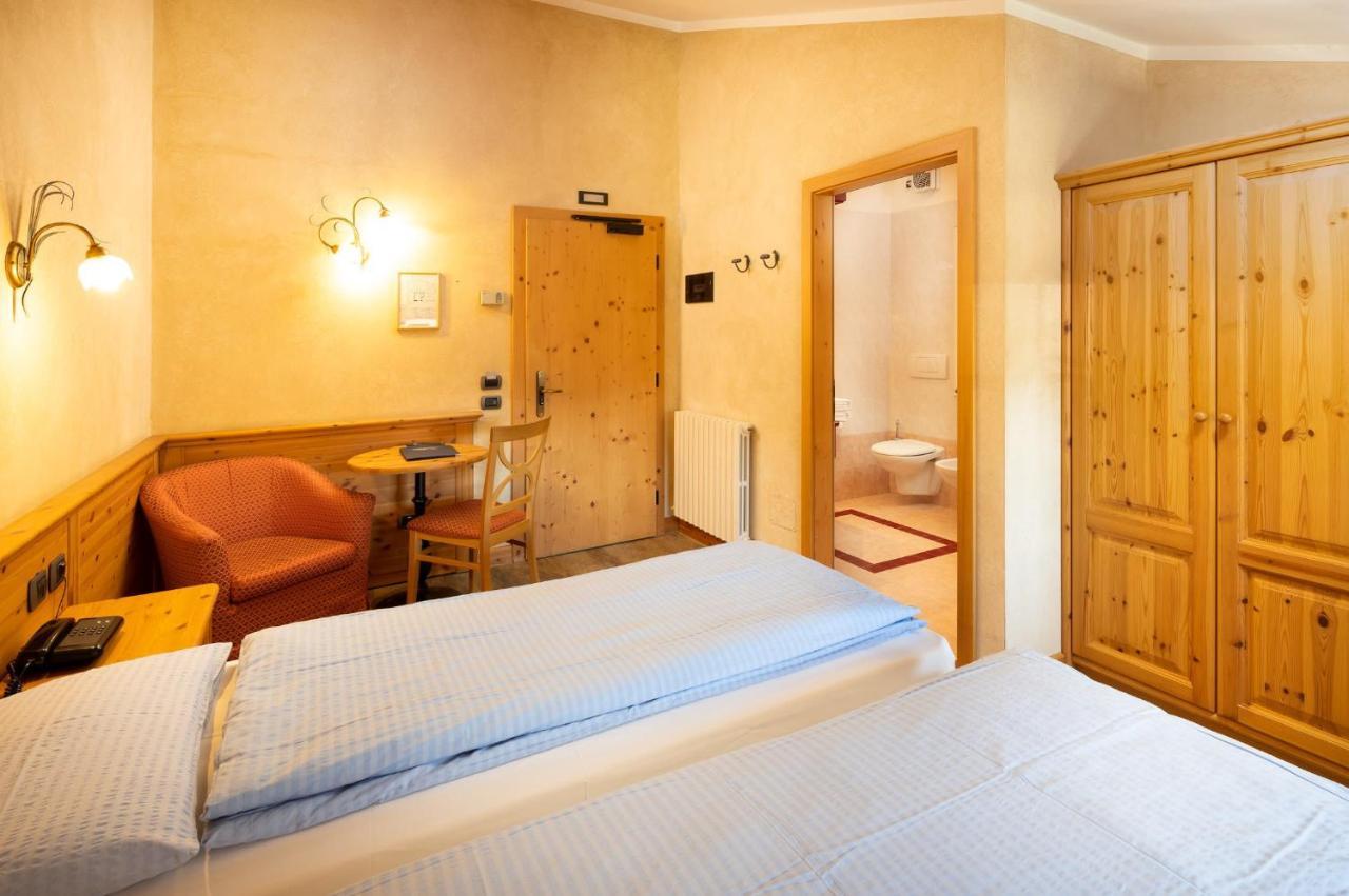Hotel La Pastorella Livigno Eksteriør billede