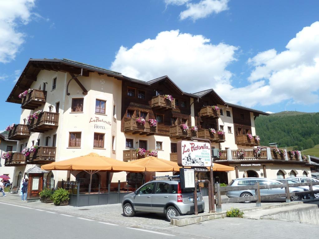 Hotel La Pastorella Livigno Eksteriør billede