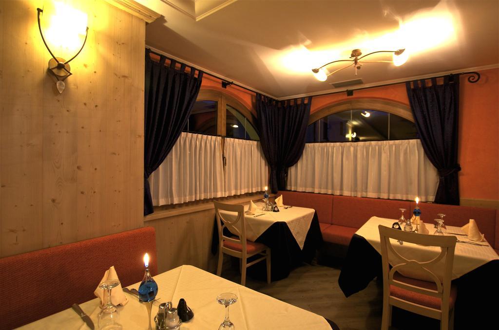 Hotel La Pastorella Livigno Eksteriør billede