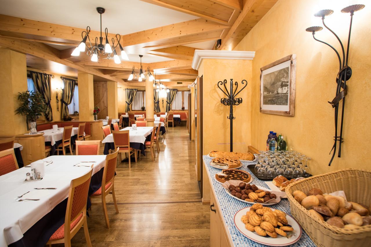 Hotel La Pastorella Livigno Eksteriør billede