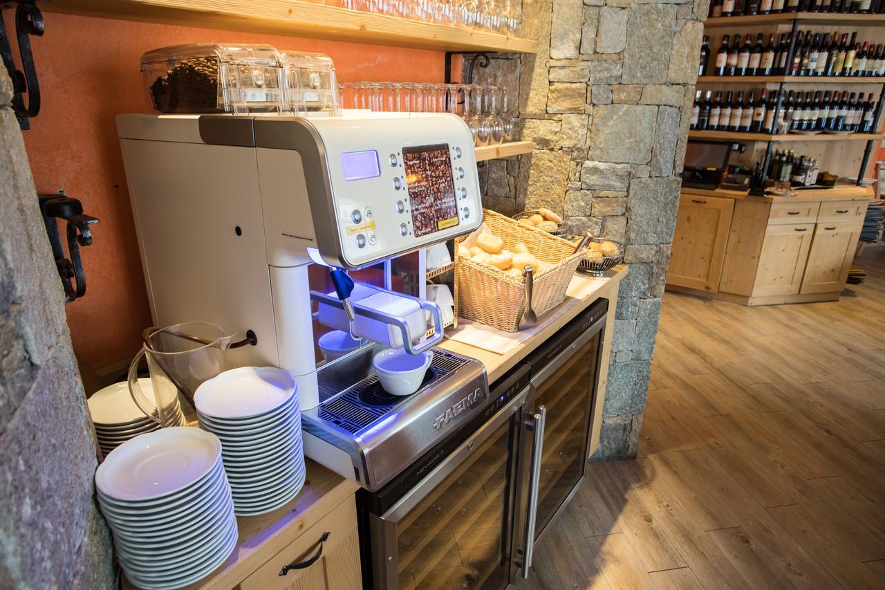 Hotel La Pastorella Livigno Eksteriør billede