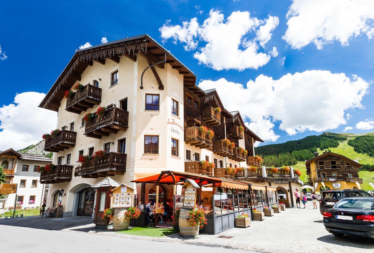 Hotel La Pastorella Livigno Eksteriør billede